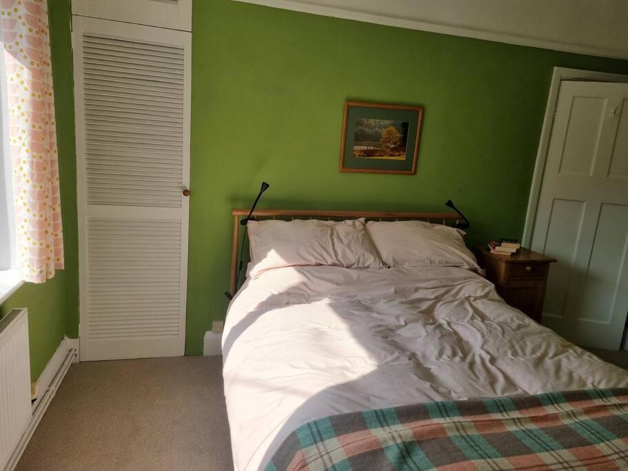 Cheerful Two Bedroom Cottage In The Forest Of Dean Lydbrook Екстериор снимка